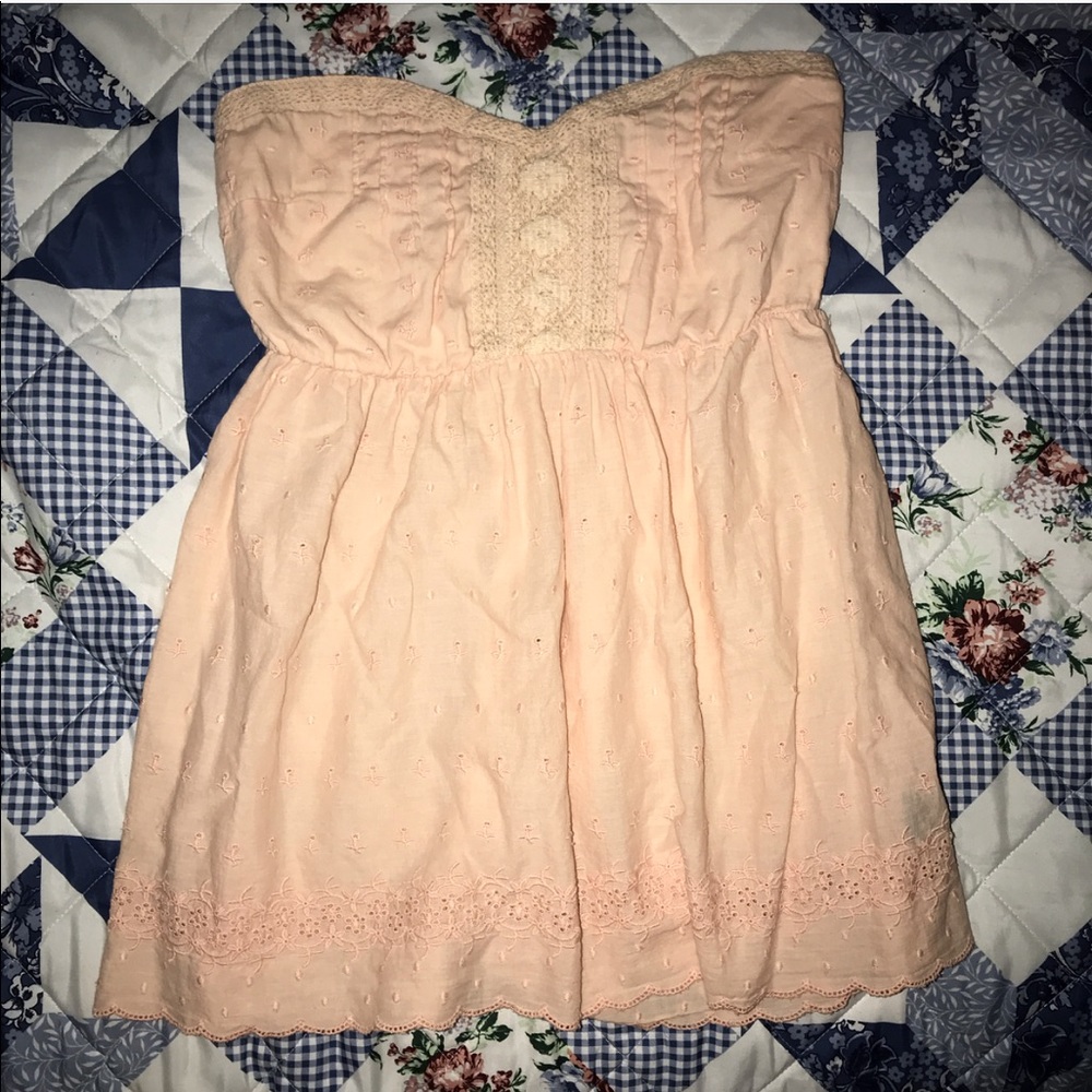 Oneil Strapless Top